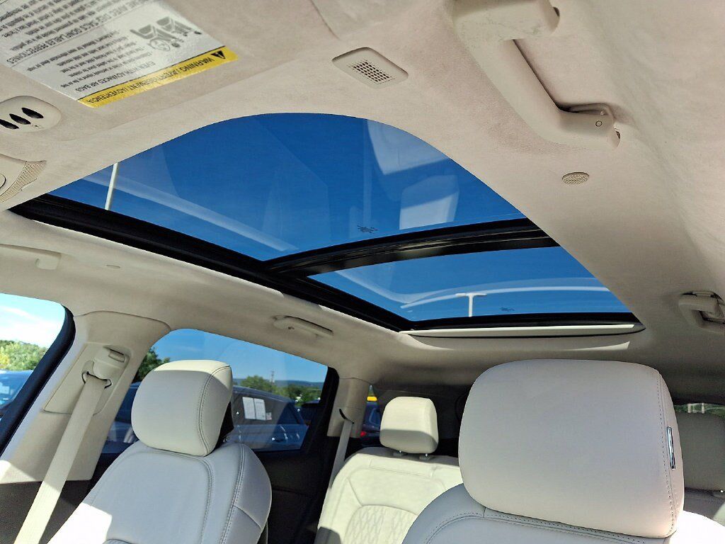 Certified 2023 Lincoln Nautilus Black Label AWD/4WD image 14