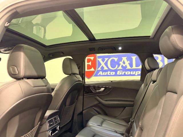 Used 2019 Audi Q7 3.0T Prestige AWD/4WD image 23