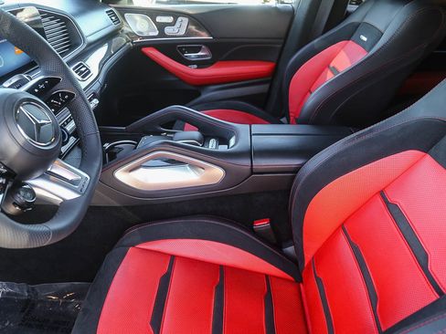 Certified 2024 Mercedes-Benz GLE 63 AMG S w/ Driver Assistance Package image 17