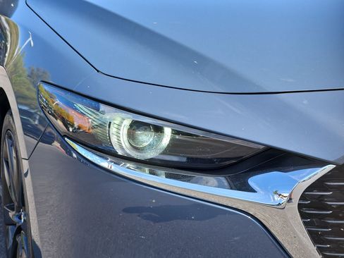 Certified 2022 MAZDA MAZDA3 s AWD/4WD image 10