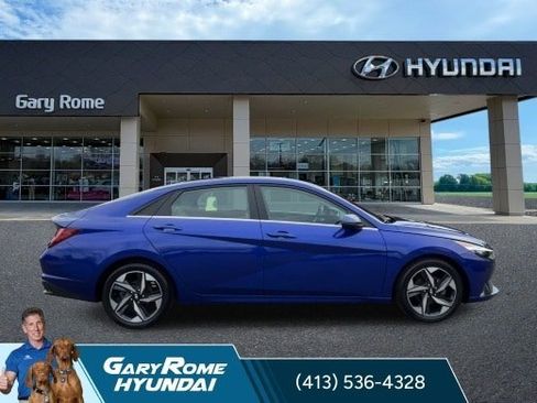 Used 2023 Hyundai Elantra Limited FWD image 9