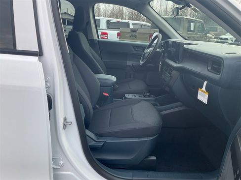 New 2025 Ford Maverick XL w/ Equipment Group 102A image 10