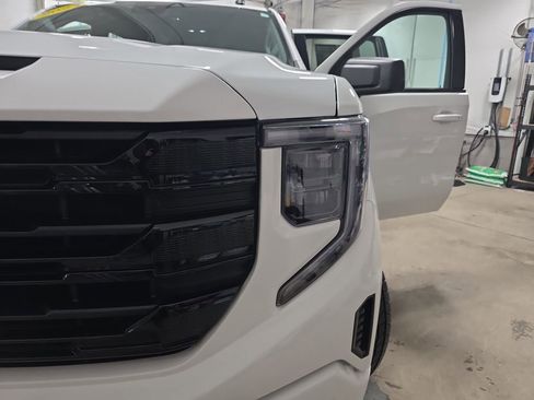 Certified 2023 GMC Sierra 1500 Elevation image 30