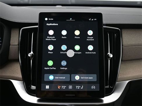 New 2026 Volvo XC90 B6 Plus w/ Protection Package Premier image 20