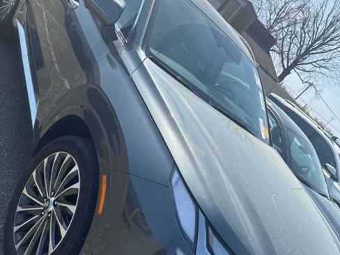 Used 2023 Hyundai Palisade Calligraphy image 3