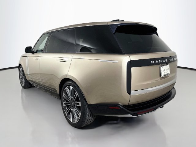 Used 2023 Land Rover Range Rover Long Wheelbase Autobiography AWD/4WD image 7