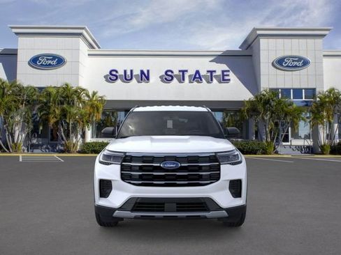 New 2026 Ford Explorer Active image 7