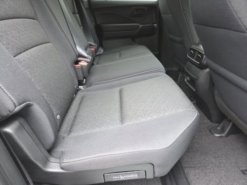Certified 2025 Honda Ridgeline Sport image 26