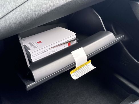 New 2026 Toyota Corolla LE image 32