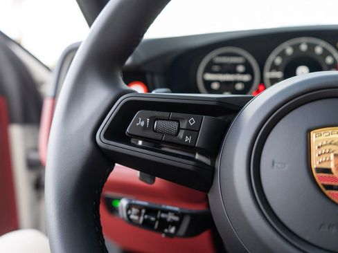 New 2026 Porsche Cayenne Coupe AWD/4WD image 18