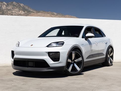 Certified 2024 Porsche Macan 4 Electric AWD/4WD image 1