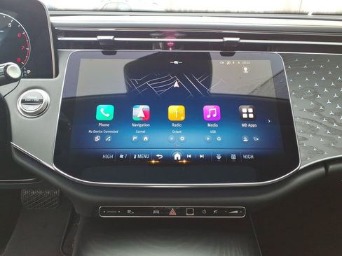 New 2026 Mercedes-Benz E 350 4MATIC Sedan image 22