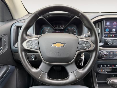 Used 2021 Chevrolet Colorado Z71 w/ Z71 Midnight Edition AWD/4WD image 23