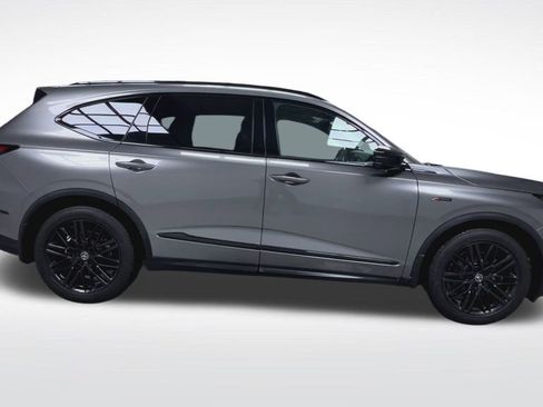 Used 2023 Acura MDX A-Spec image 9