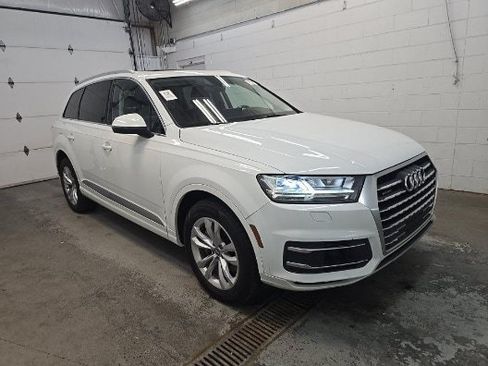 Used 2019 Audi Q7 3.0T Premium Plus AWD/4WD image 2