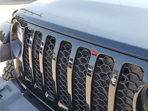 Used 2022 Jeep Gladiator Sport AWD/4WD image 13