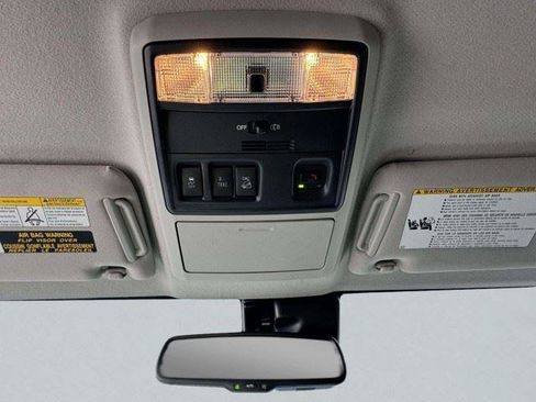 Used 2024 Toyota 4Runner SR5 AWD/4WD image 37
