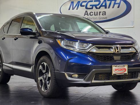 Used 2018 Honda CR-V Touring image 2