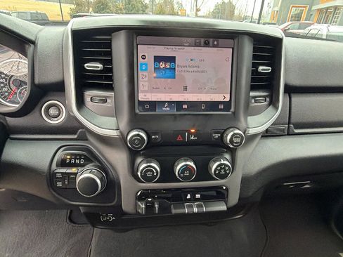 Used 2024 RAM 2500 Big Horn w/ Safety Group image 31