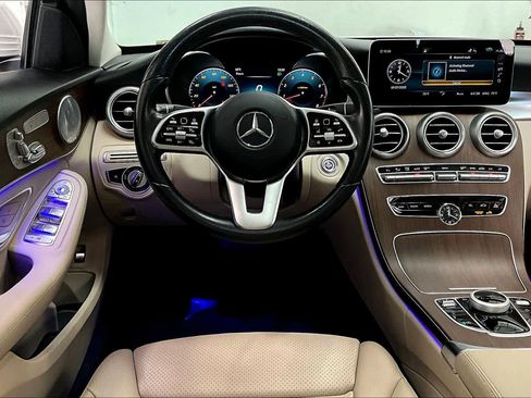 Used 2021 Mercedes-Benz C 300 Sedan image 8