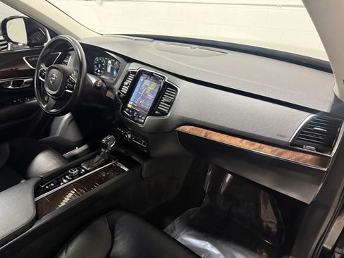 Used 2016 Volvo XC90 T6 Momentum w/ Momentum Plus Package AWD/4WD image 74