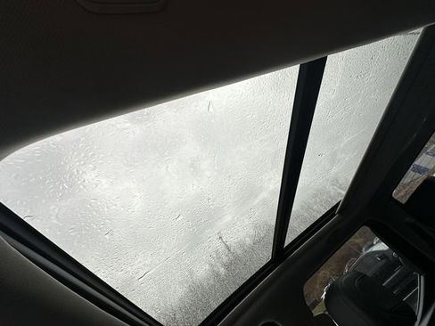 Used 2022 Toyota Tundra Limited image 18