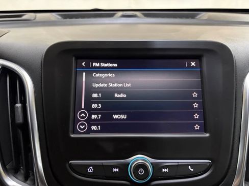 Used 2021 Chevrolet Equinox LT FWD image 47