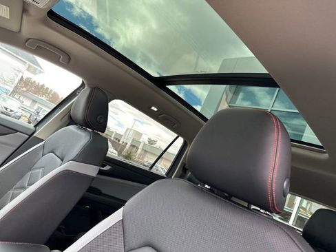 New 2026 Volkswagen Atlas Peak Edition AWD/4WD image 13
