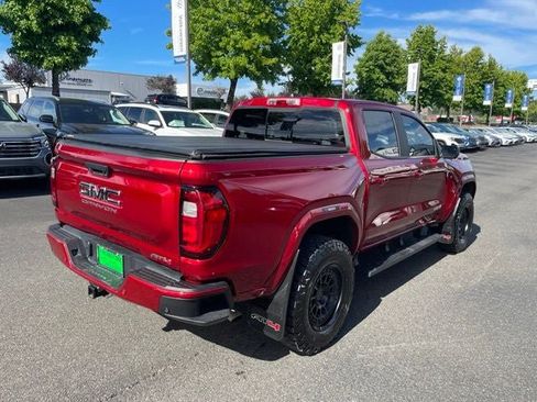 Used 2024 GMC Canyon AT4 w/ Technology Package AWD/4WD image 6