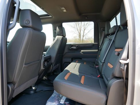 New 2026 GMC Sierra 3500 AT4 w/ AT4 Premium Plus Package AWD/4WD image 12