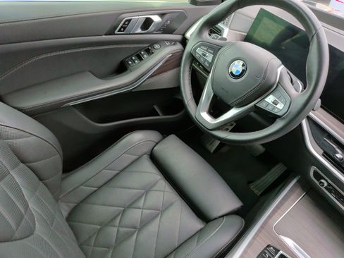 Certified 2024 BMW X5 sDrive40i w/ Premium Package image 31