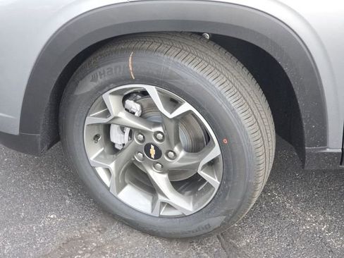 New 2026 Chevrolet Trax LT image 22