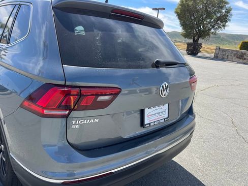Used 2021 Volkswagen Tiguan SE image 13