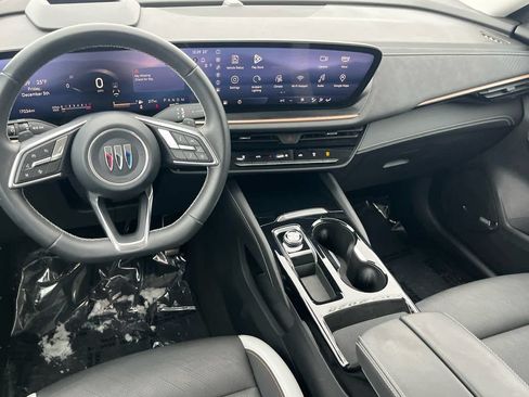 Used 2025 Buick Envision Sport Touring AWD/4WD image 10