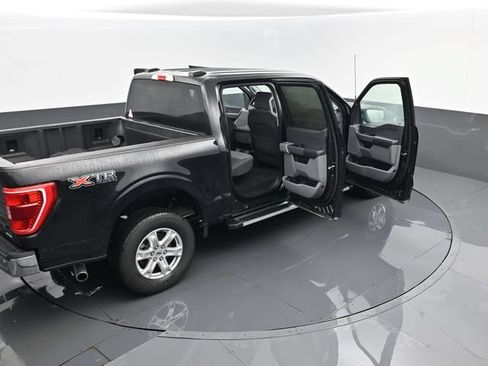 Used 2022 Ford F150 XLT w/ XTR Package AWD/4WD image 23