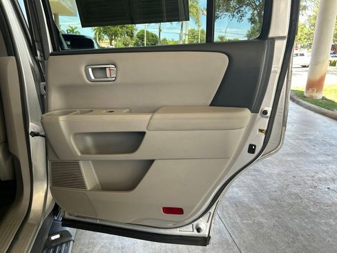 Used 2014 Honda Pilot EX-L image 31