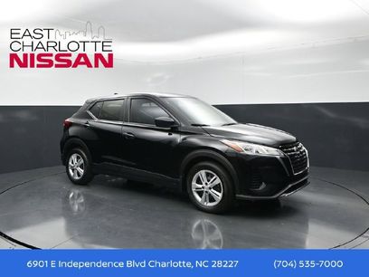 Certified 2025 Nissan Kicks Play S