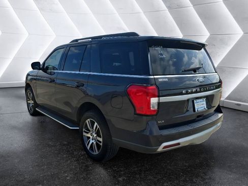 Used 2022 Ford Expedition XLT AWD/4WD image 7
