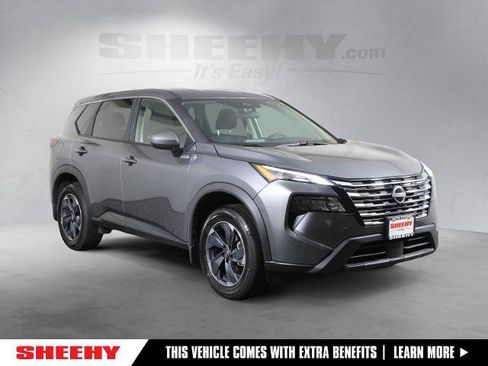 Certified 2025 Nissan Rogue SV FWD image 1