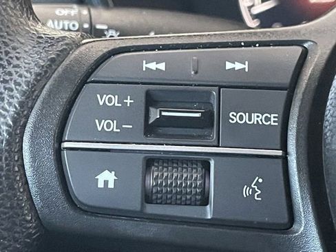Used 2024 Honda CR-V EX image 9