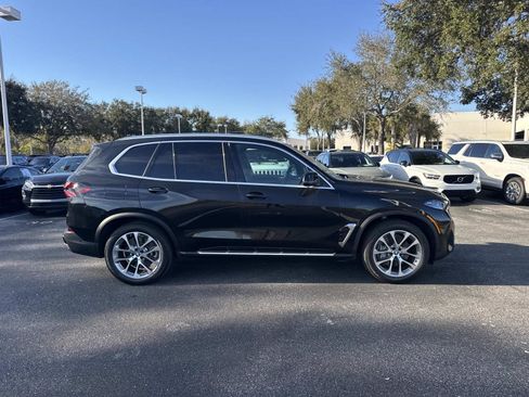 Used 2025 BMW X5 xDrive50e w/ Parking Assistance Package image 3