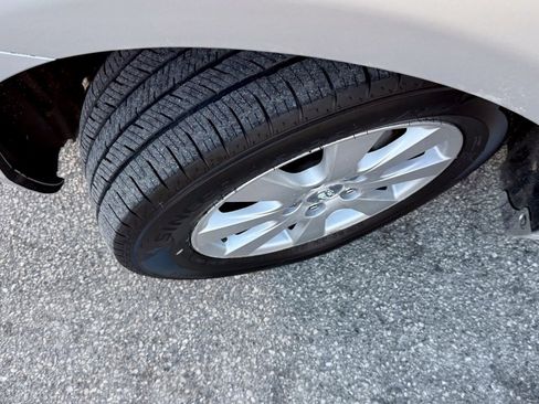 Used 2008 Toyota Camry Hybrid image 30