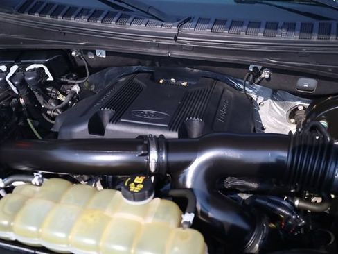 Used 2021 Ford Expedition Limited AWD/4WD image 8