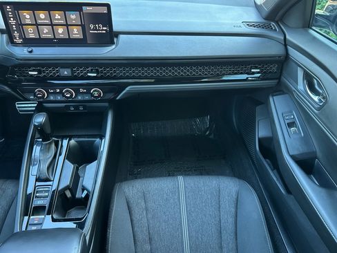 Used 2023 Honda Accord Sport image 30