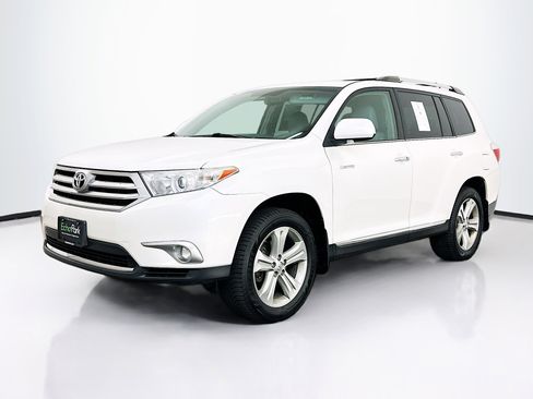 Used 2013 Toyota Highlander Limited AWD/4WD image 3