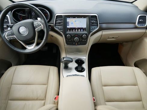 Used 2015 Jeep Grand Cherokee Limited w/ Trailer Tow Group IV image 10