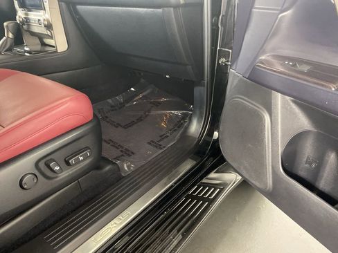 Certified 2021 Lexus GX 460 Premium w/ Premium Package AWD/4WD image 31