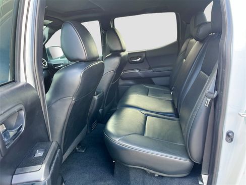 Used 2021 Toyota Tacoma TRD Pro image 25