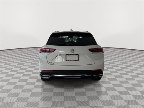 Certified 2025 Buick Envision Preferred image 9