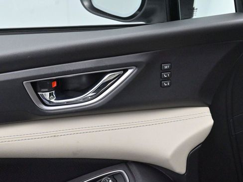 Used 2023 Subaru Ascent Limited image 13